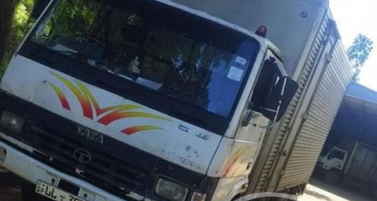 TATA 909 2014