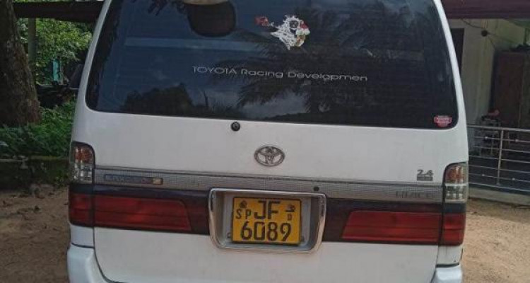 TOYOTA DOLPHIN LH102 2000