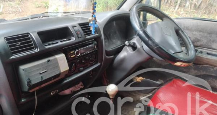 MAZDA BONGO 1999