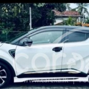 TOYOTA C-HR GT TURBO 2017
