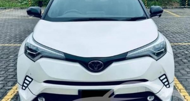 TOYOTA C-HR GT TURBO 2017
