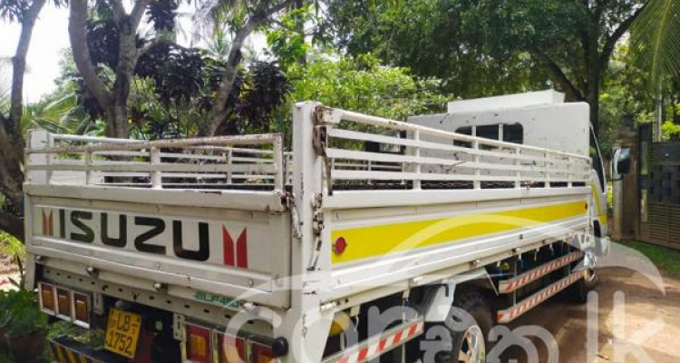 ISUZU ELF 1995