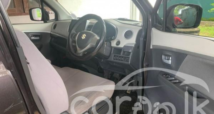 SUZUKI WAGON R FZ 2015