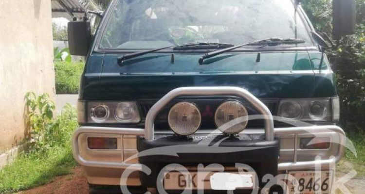 MITSUBISHI DELICA PO5 1996