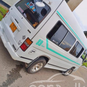 NISSAN CARAVAN 1980
