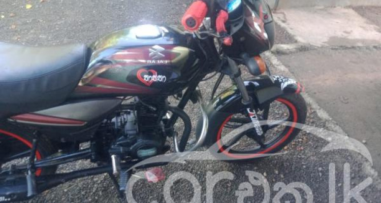 BAJAJ PLATINA 2009