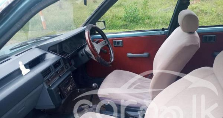 TOYOTA COROLLA 1983
