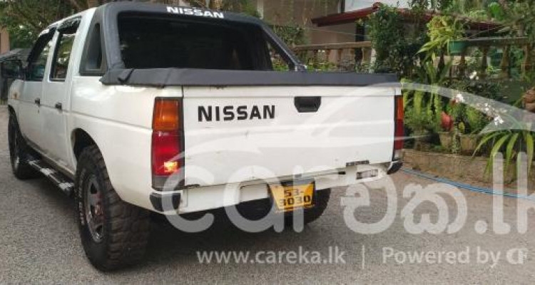 NISSAN D21 1991