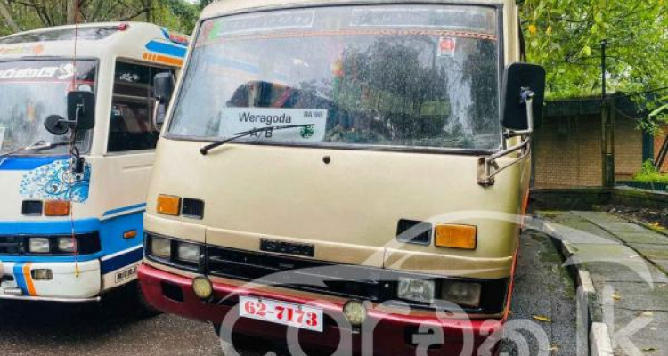 ISUZU JOURNEY 1988