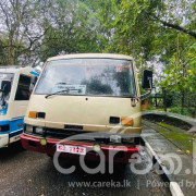 ISUZU JOURNEY 1988