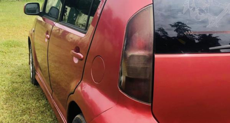 DAIHATSU BOON 2004