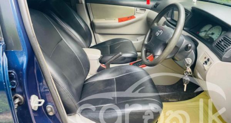 TOYOTA COROLLA 121 2002