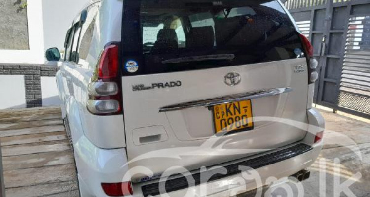 TOYOTA PRADO 2008