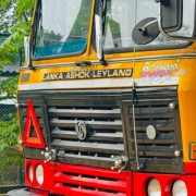 LANKA ASHOK LEYLAND COMET TIPPER 1613 2011