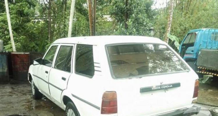 TOYOTA COROLLA KE72 1984