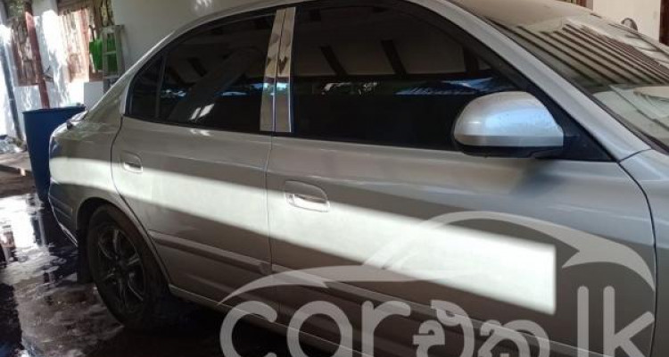 HYUNDAI ELANTRA 2002