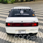 MAZDA FAMILIA 323 1991