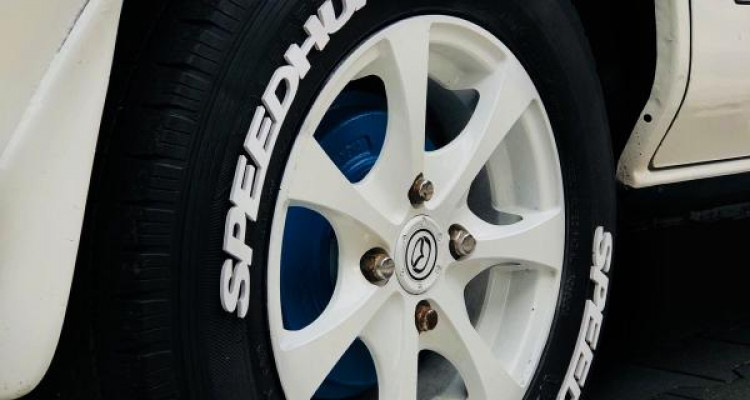 MAZDA FAMILIA 323 1991