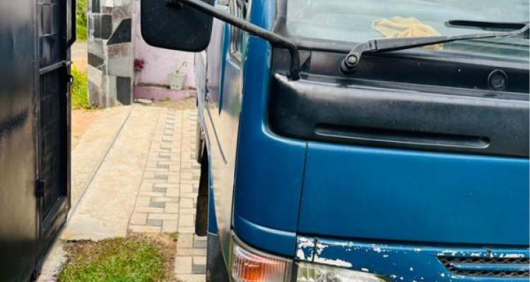 NISSAN CABSTAR 2000