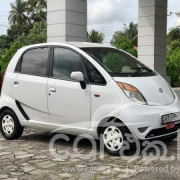 TATA NANO LX 2012