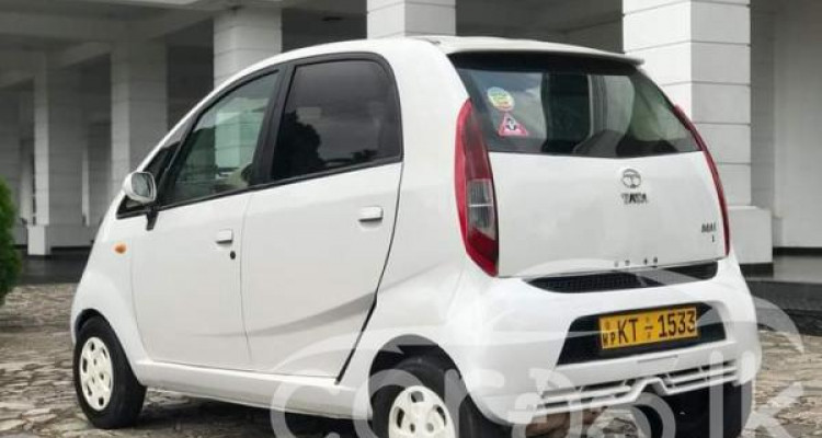 TATA NANO LX 2012