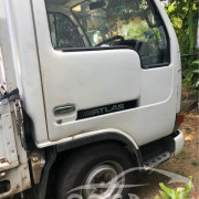 NISSAN ATLAS 1996