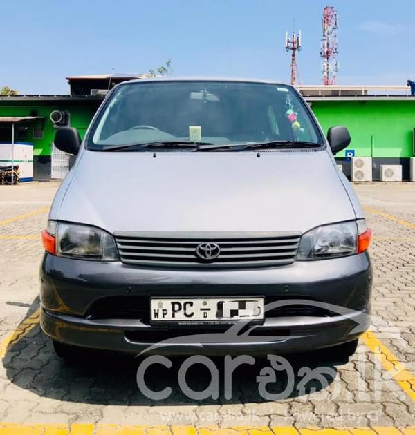 TOYOTA HIACE 2006