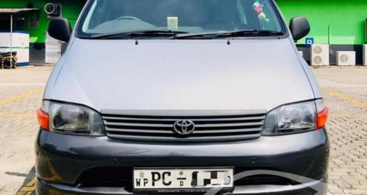 TOYOTA HIACE 2006