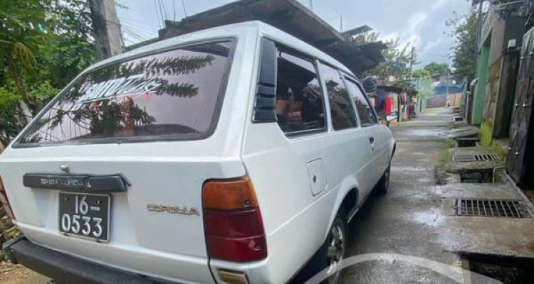TOYOTA COROLLA KE72 1986