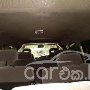 NISSAN CARAVAN 2001