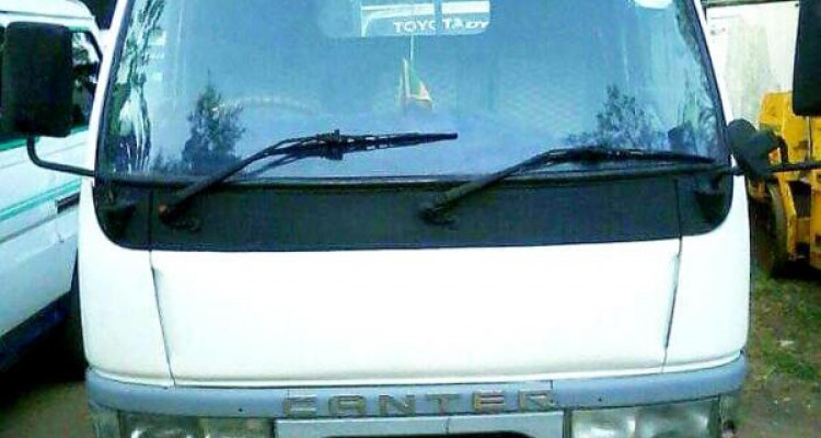MITSUBISHI CANTER 1998