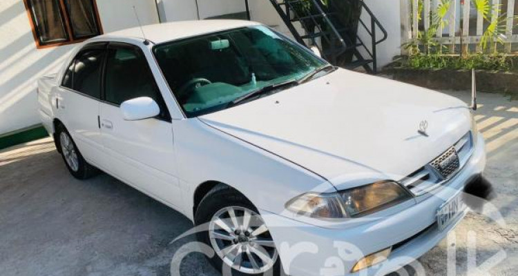 TOYOTA CARINA 2000