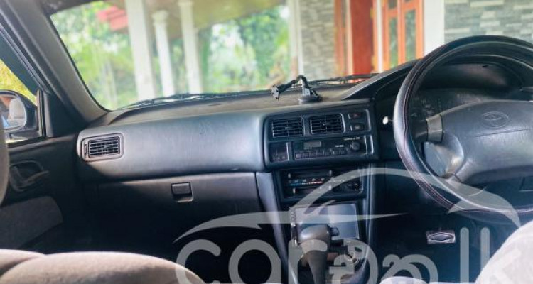 TOYOTA COROLLA 1996