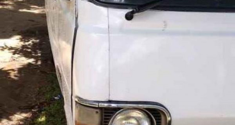 TOYOTA HIACE LH30 1985