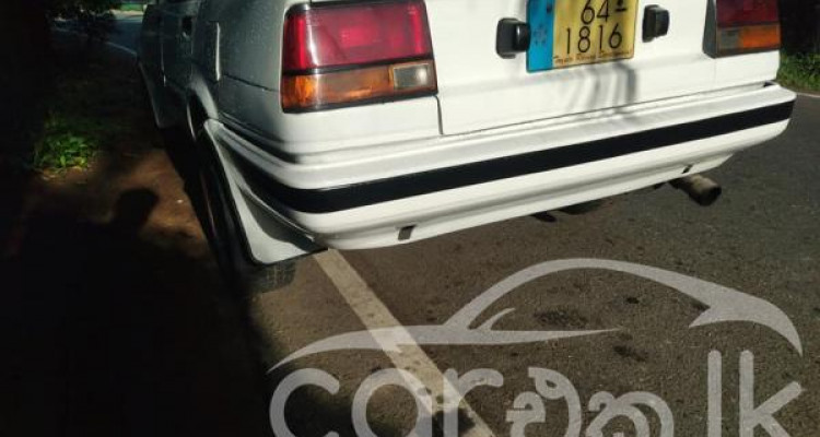 TOYOTA COROLLA 1983