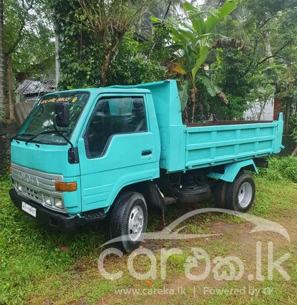 TOYOTA DYNA 1990 | Careka.lk