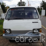 TOYOTA HIACE LH20 1981