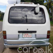 TOYOTA HIACE LH20 1981