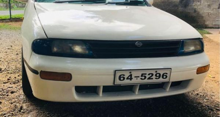 NISSAN BLUEBIRD 1993