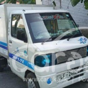 MITSUBISHI MINICAB 2003