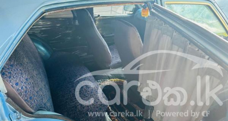 TOYOTA COROLLA KE30 1975