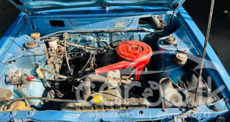 TOYOTA COROLLA KE30 1975