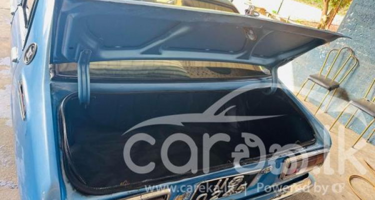 TOYOTA COROLLA KE30 1975