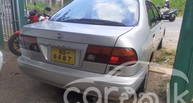 NISSAN SUNNY 1996