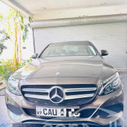 MERCEDES BENZ C300 2016