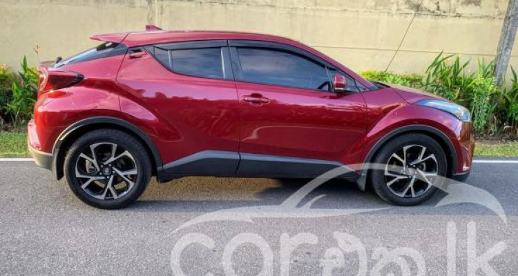 TOYOTA C-HR 2019