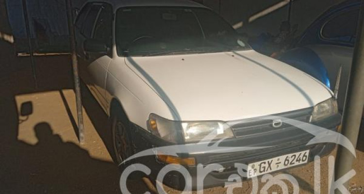TOYOTA COROLLA  EE102 1999