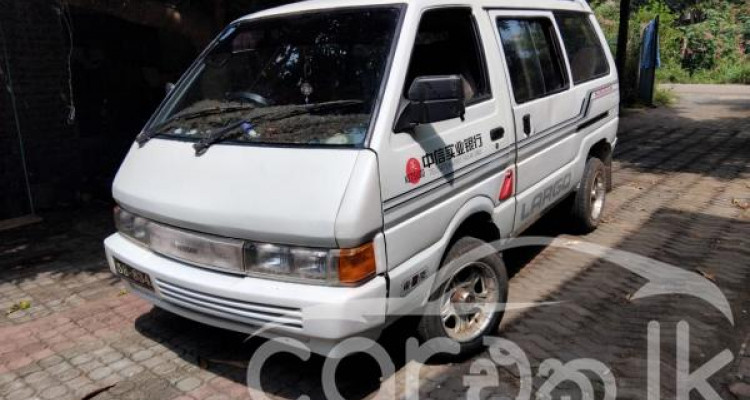 NISSAN LARGO 1991