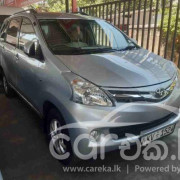 TOYOTA AVANZA 2012