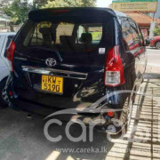 TOYOTA AVANZA 2012